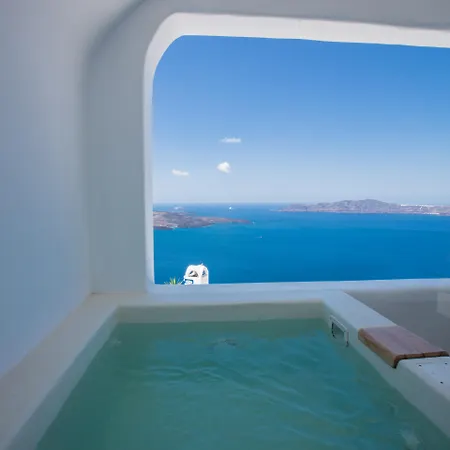 Chic Santorini Hotel Firostefani