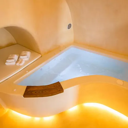 Chic Santorini